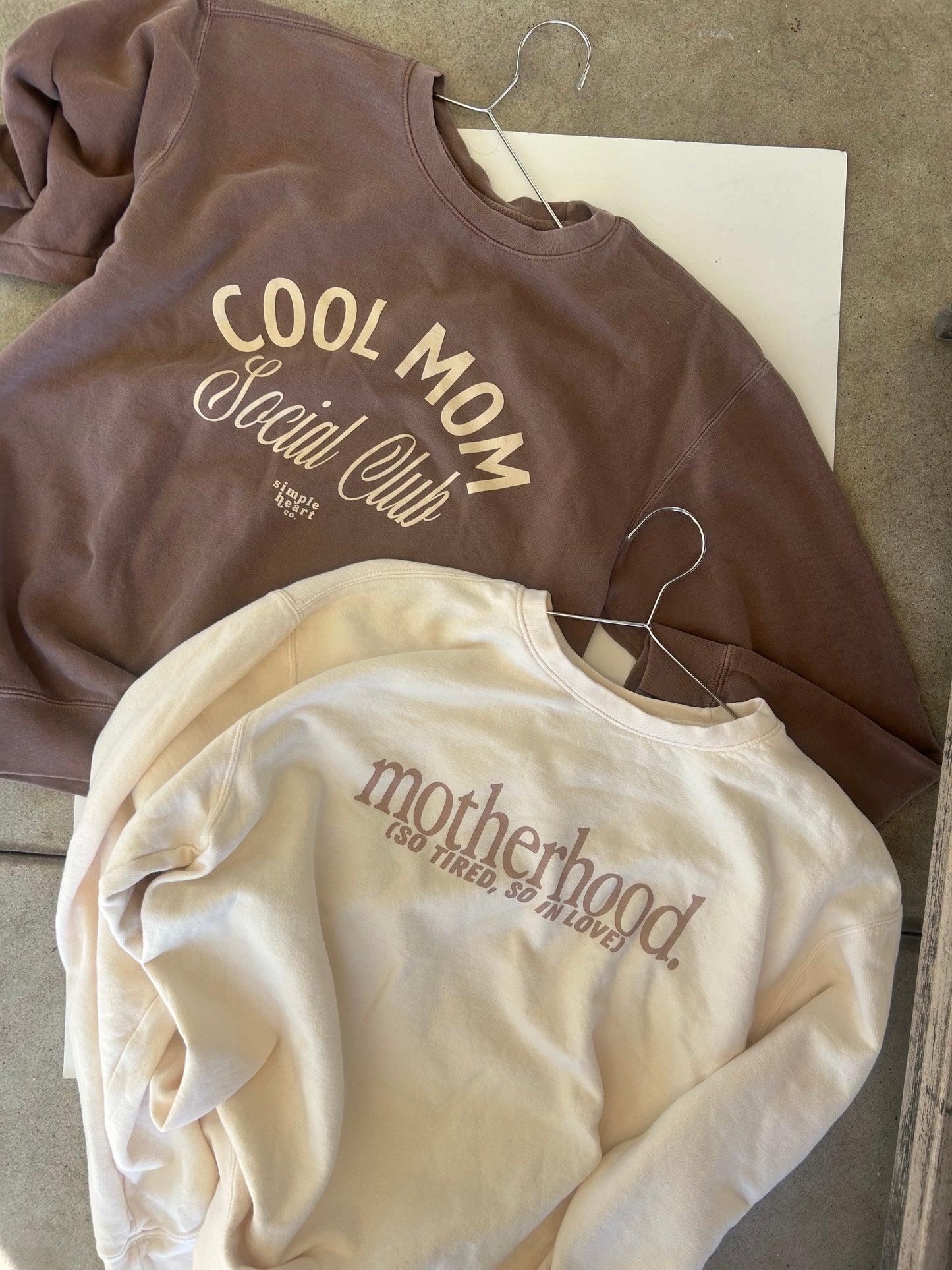 In love with motherhood lightweight crewneck